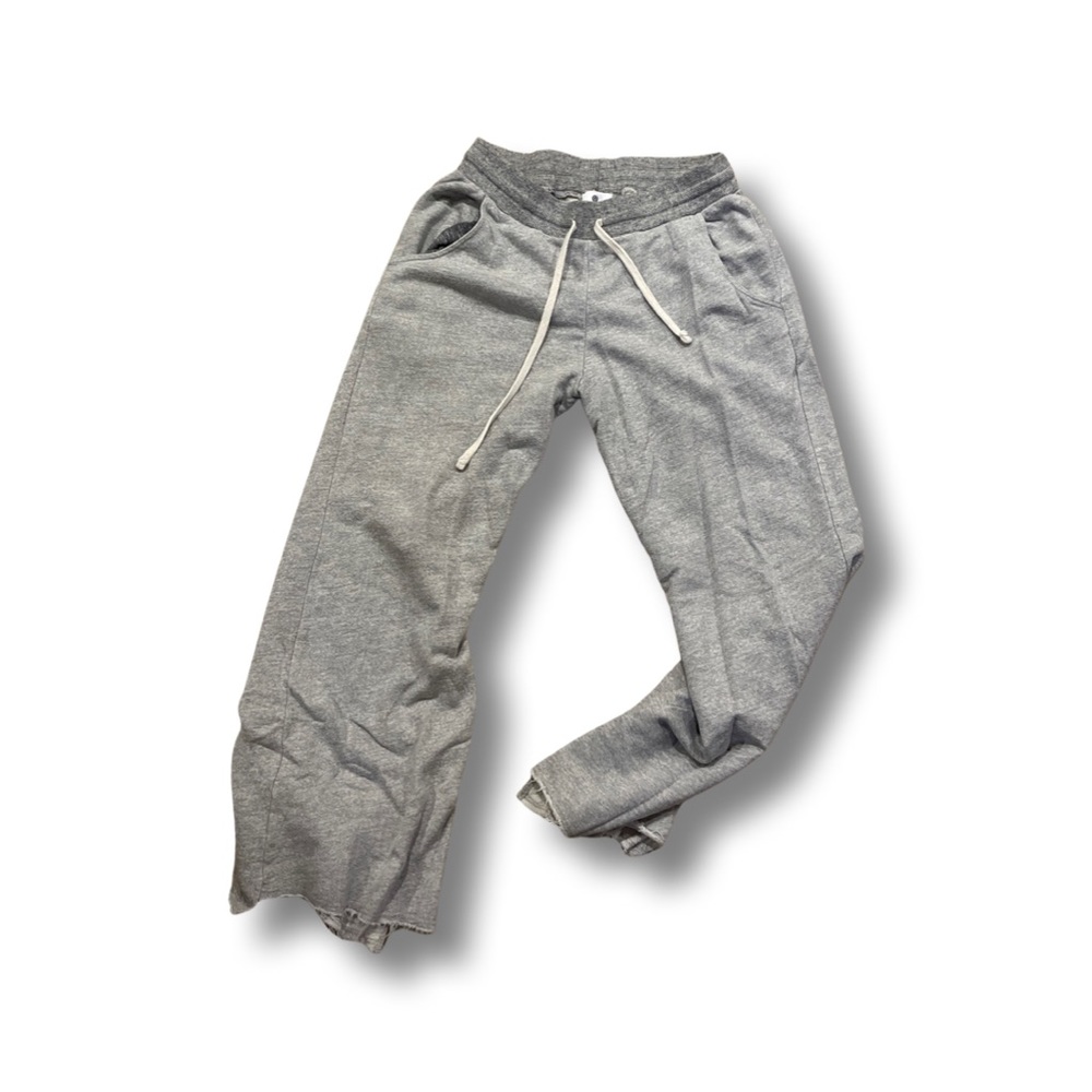 Sundry W size 0 wide fit sweats